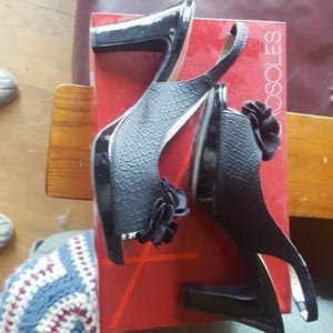 Karen Scott black high heels